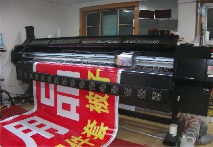 雷波喷绘广告分辨率是多少？