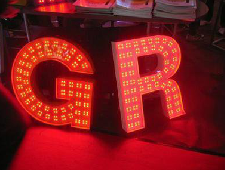 雷波LED发光字常见的安装误区。