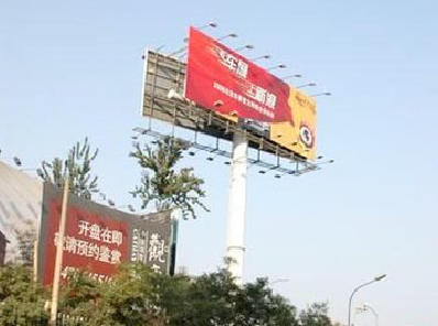 雷波户外广告怎么做才能让人一眼记住？